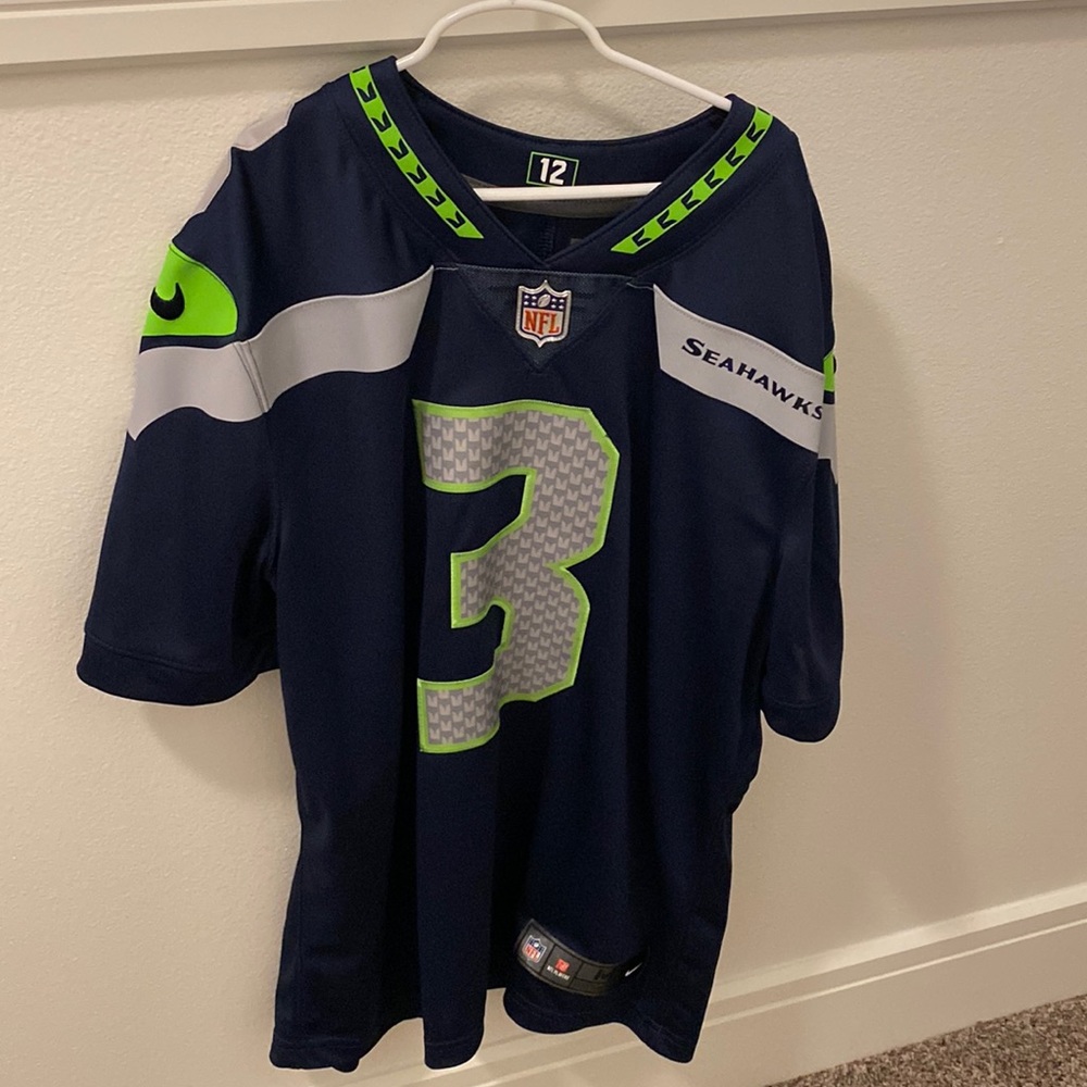 Seahawka wilson jersey
